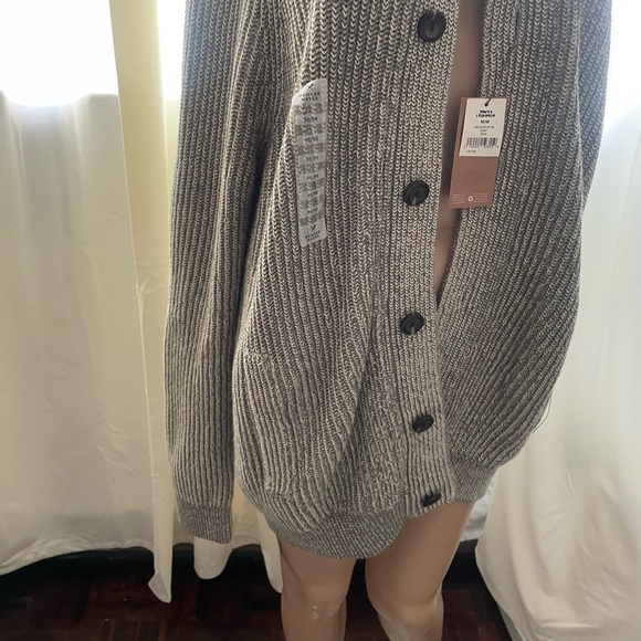 Denver Hayes gray Button-Up Cardigan
Size Medium - Picture 7 of 9